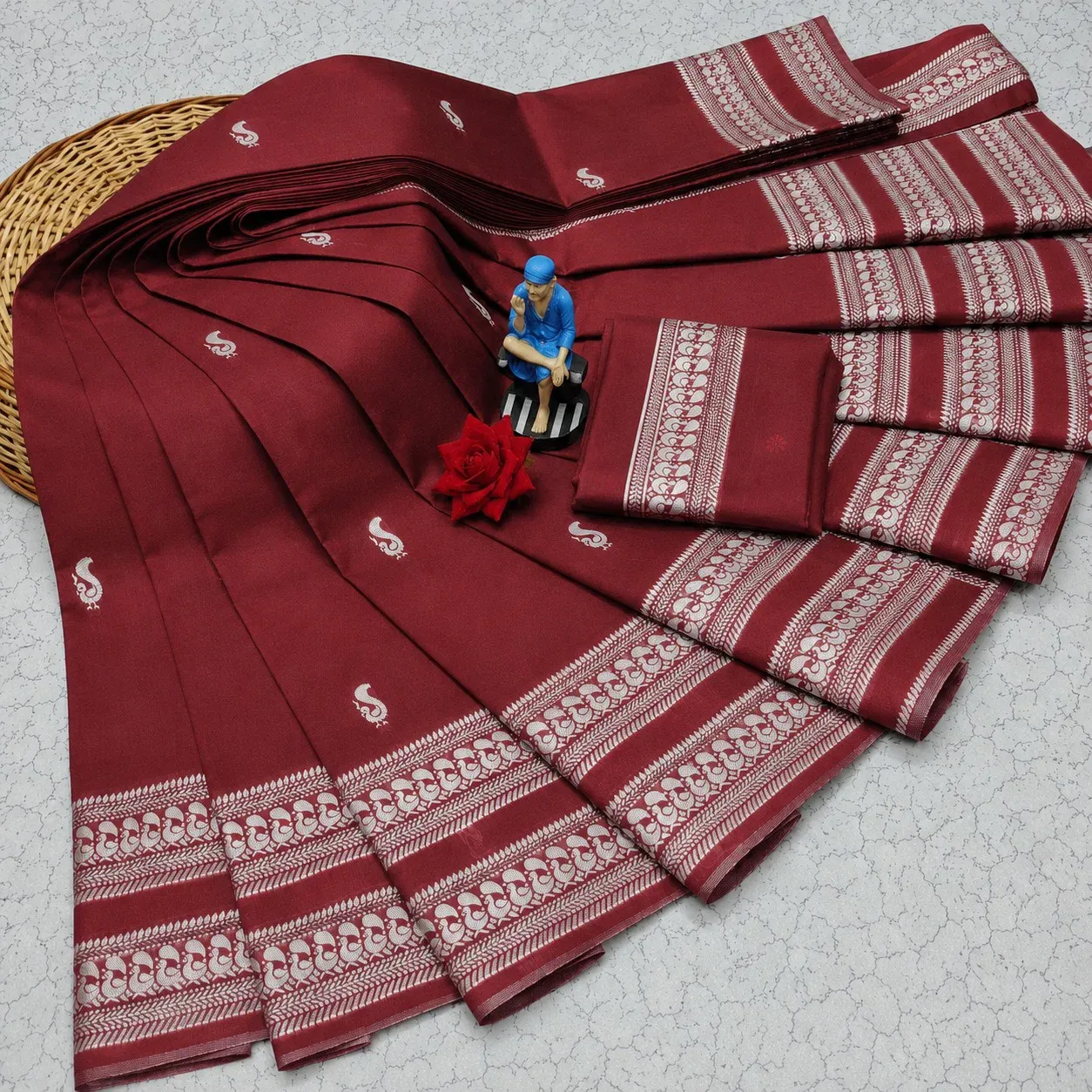 Aab Maharaja Soft Silk Jacquard Work Saree Collection