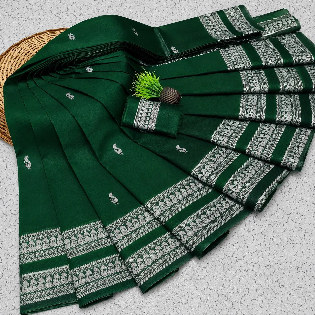 Aab Maharaja Soft Silk Jacquard Work Saree Collection
