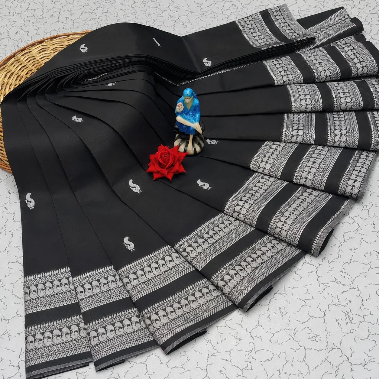 Aab Maharaja Soft Silk Jacquard Work Saree Collection