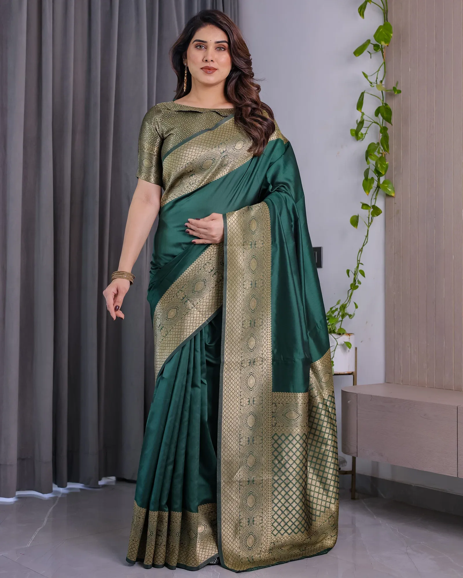 Sh Jcq 01 Soft Lichi Silk Jacquard Worked Saree Collection