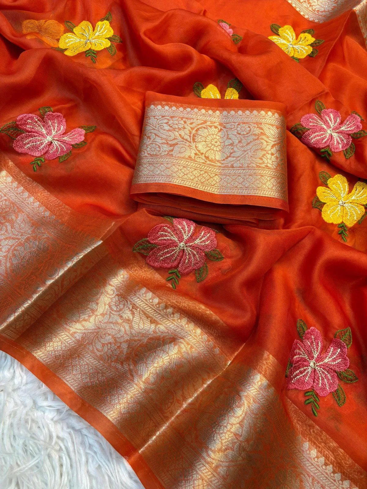 Kc 217 Kanchipuram Organza Jacquard Weaving Saree Collection