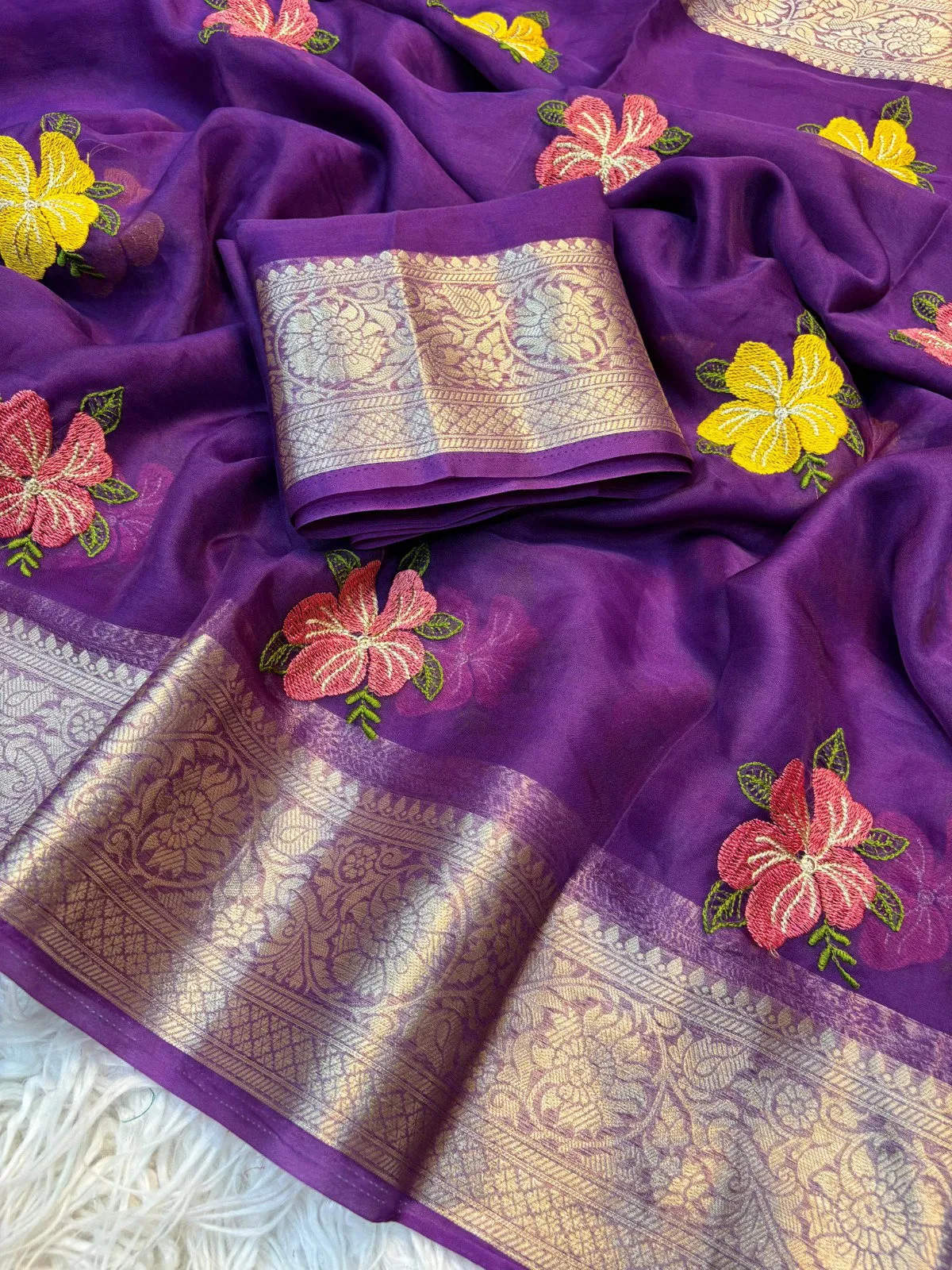 Kc 217 Kanchipuram Organza Jacquard Weaving Saree Collection
