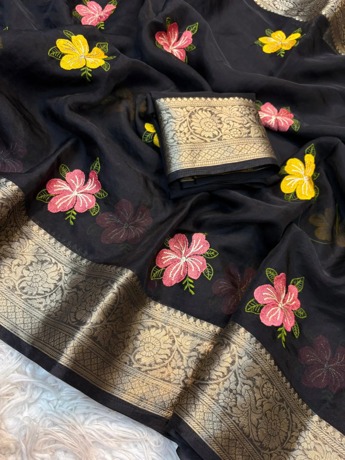 Kc 217 Kanchipuram Organza Jacquard Weaving Saree Collection