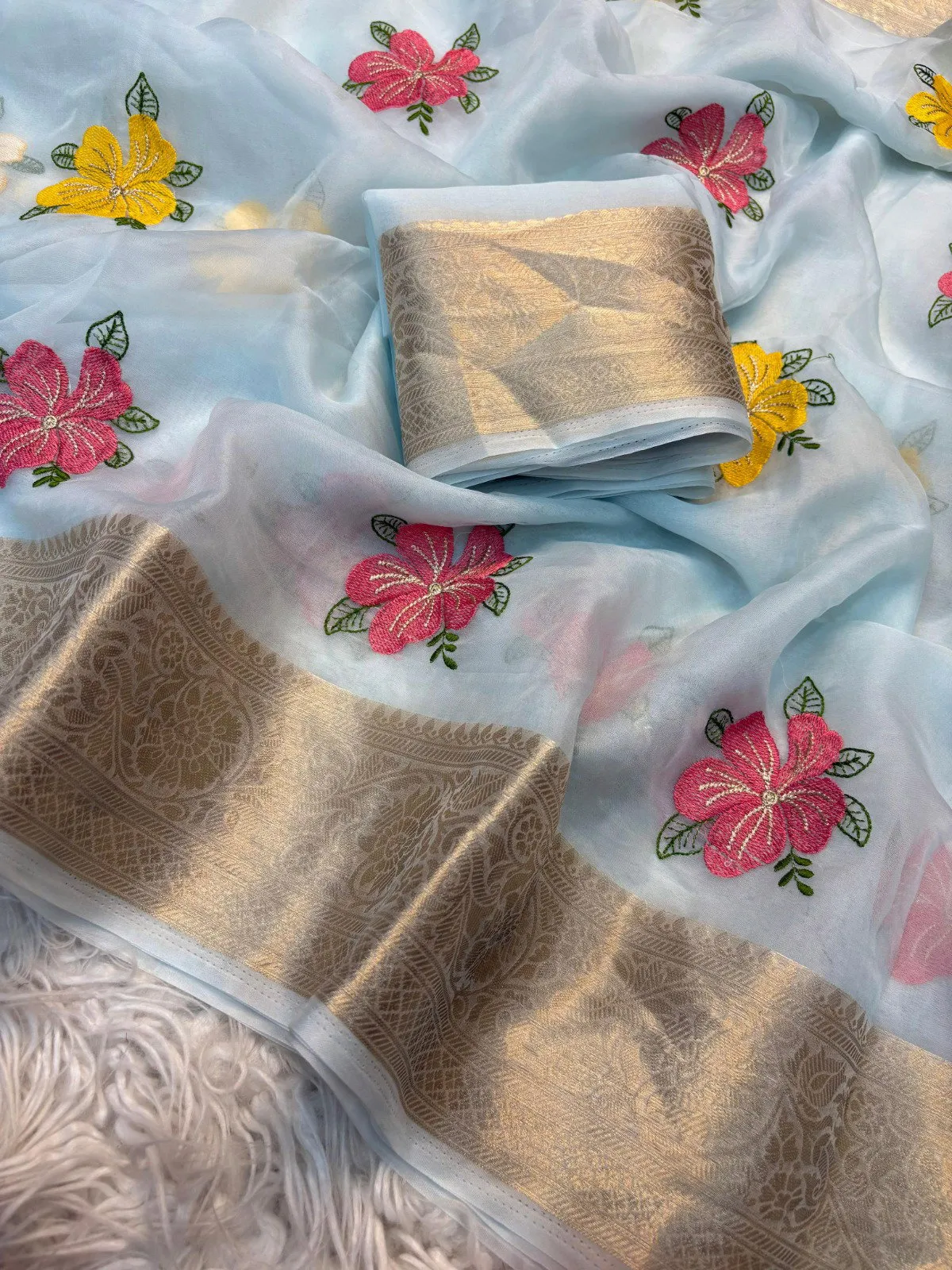 Kc 217 Kanchipuram Organza Jacquard Weaving Saree Collection