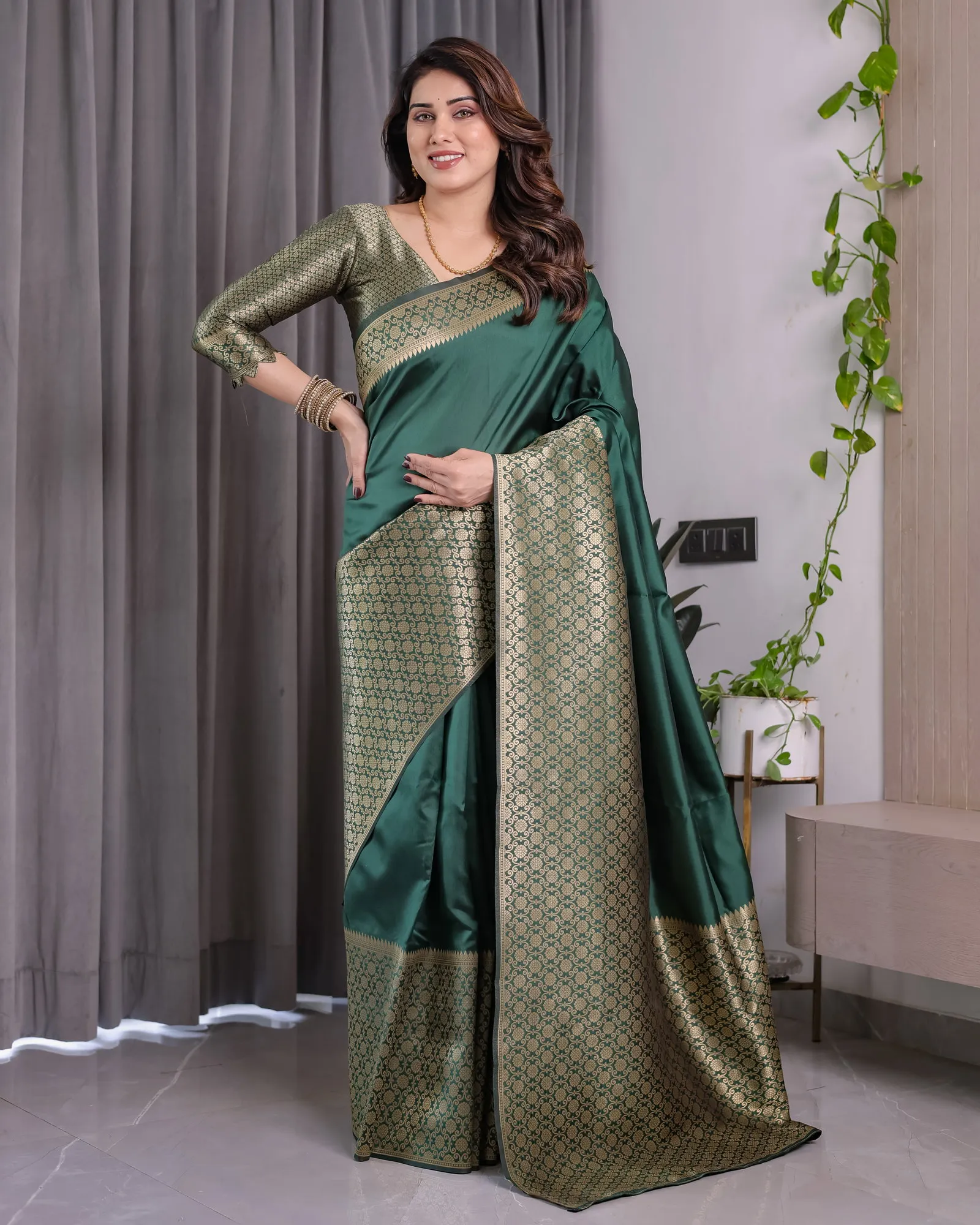 Sh Jcq 06 Soft Lichi Silk Zari Woven Saree Collection